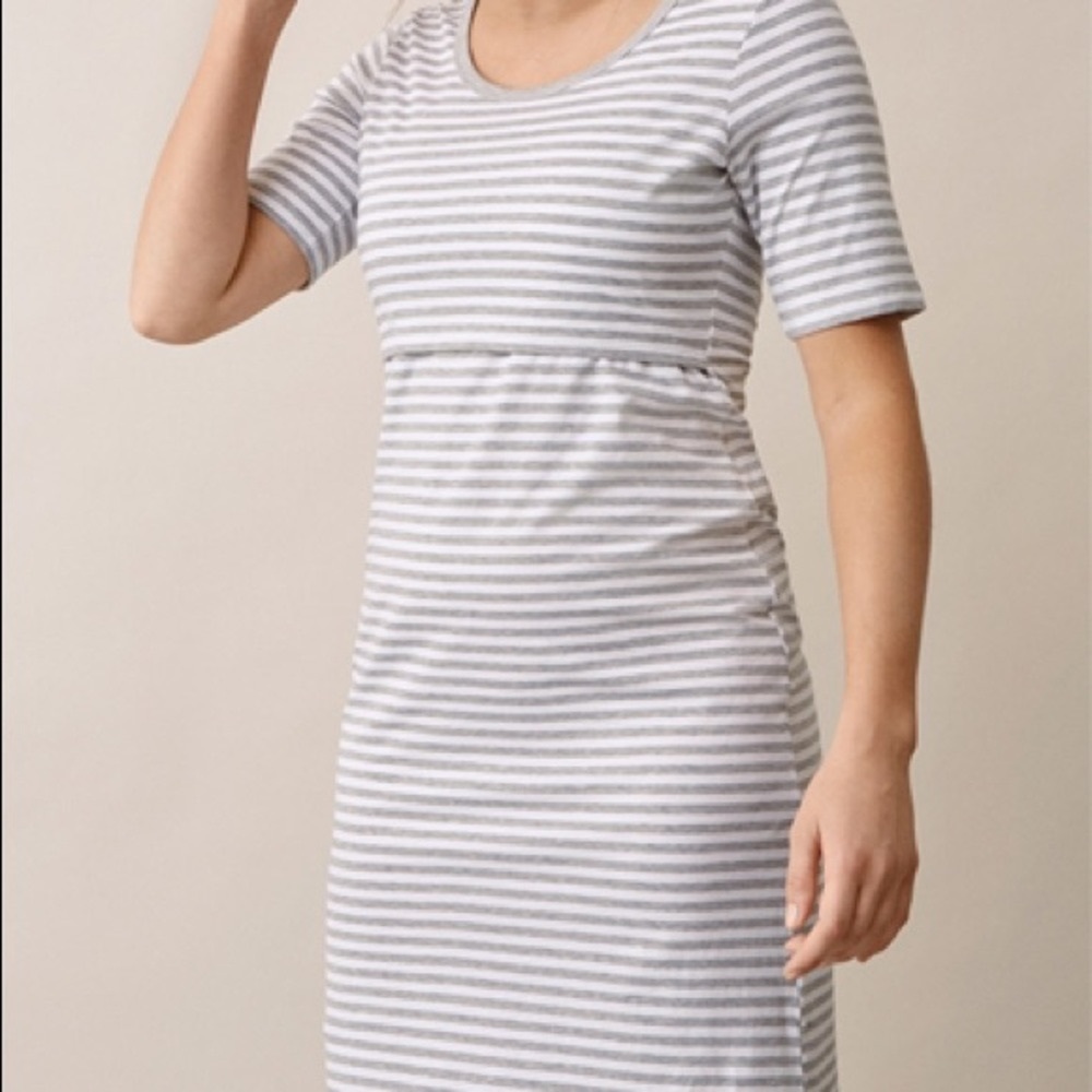 Boob design nursing maternity dress size L